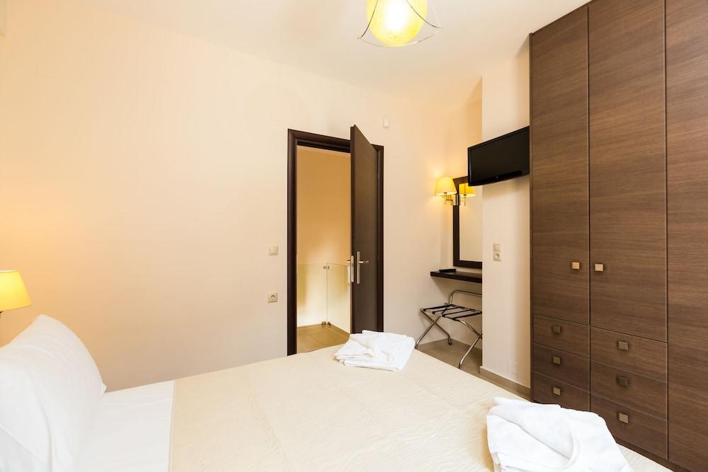 Pantheon Villas & Suites Vlikhadha Екстер'єр фото